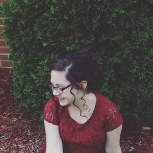 Meet your Posher, Abby